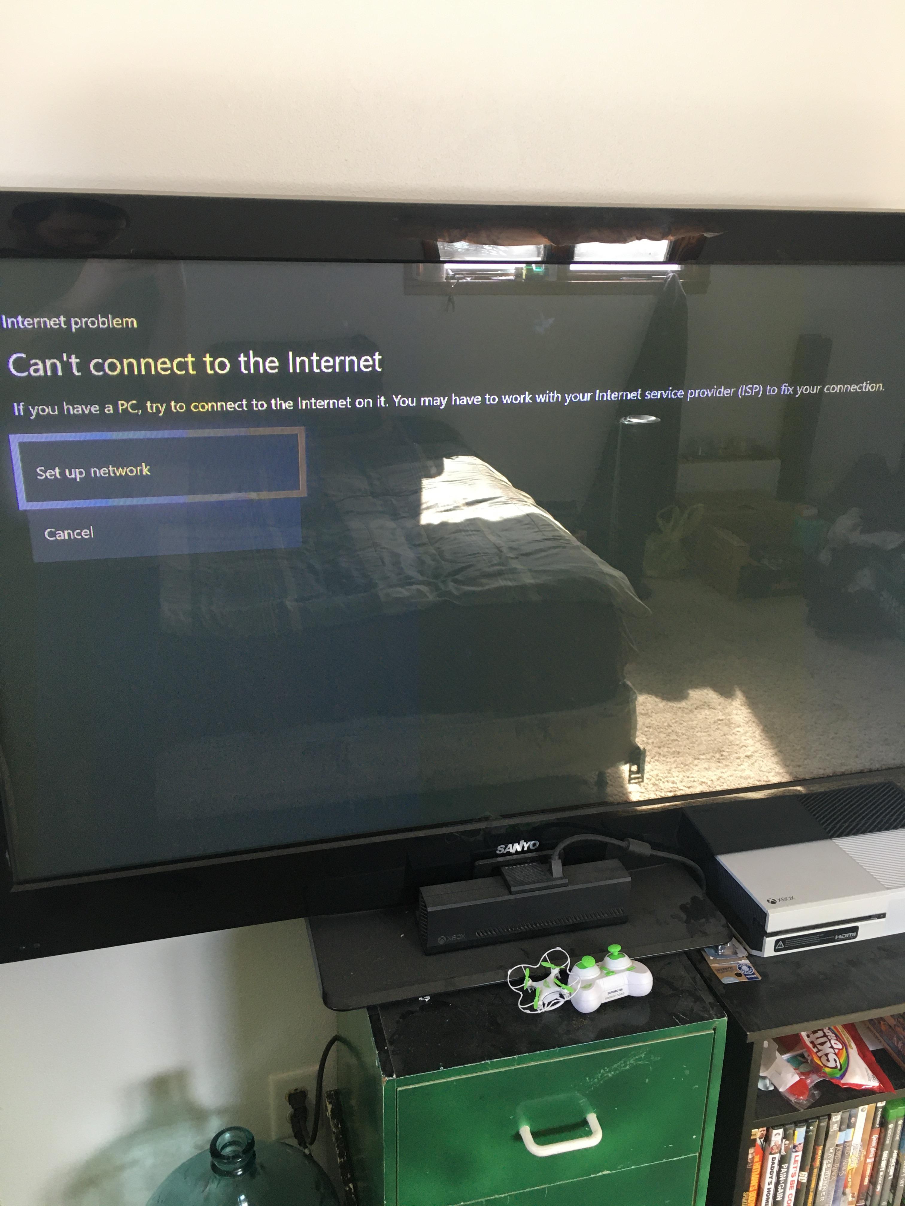 Ensure that your Xbox One is connected to the internet.
Check if other devices on your network are able to connect to the internet.